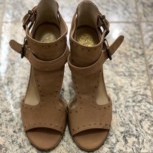 Vince Camuto open toe booty